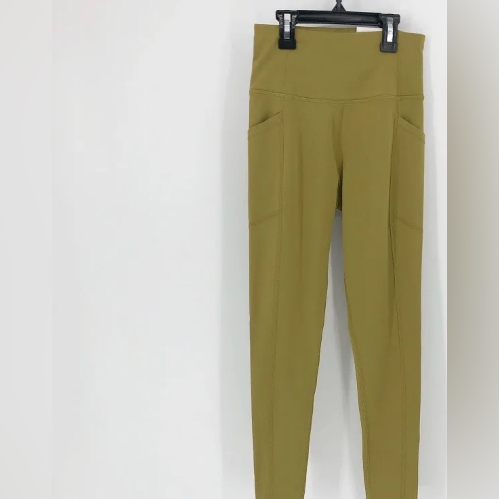 Calvin Klein Performance green two piece workout athletic set NWT - Picture 5 of 7